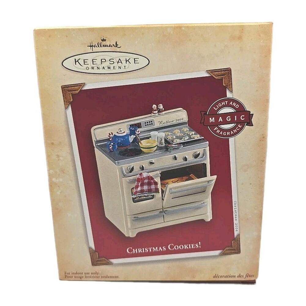 Hallmark Christmas Cookies 2004 Keepsake Ornament Magic Motion in Box U328